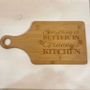 Wooden Cutting Board Decor / Granny's Kitchen